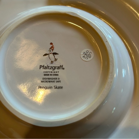 Two Serving Trays/Platters - Picture 3 of 6